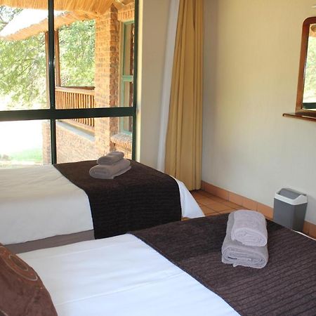 Ekuthuleni River Front Chalets Maruleng Exterior photo
